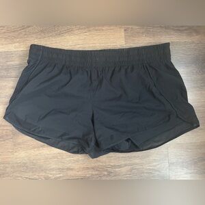 Athleta Shorts size XL EUC